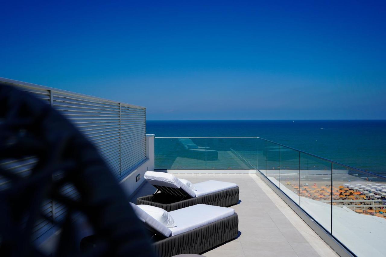 Hotel Arizona Riccione Dış mekan fotoğraf