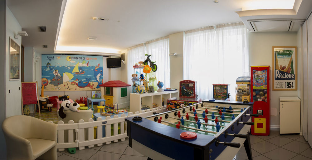 Hotel Arizona Riccione Dış mekan fotoğraf